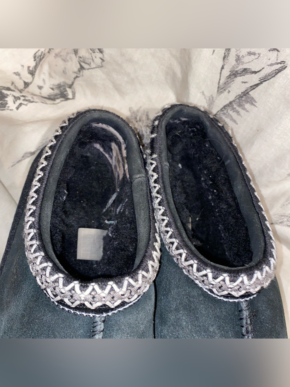UGG Tasman size 7 - Picture 6 of 8